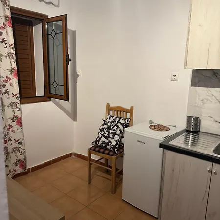 Rina Apartment