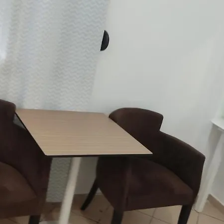 Rina Apartament Saranda